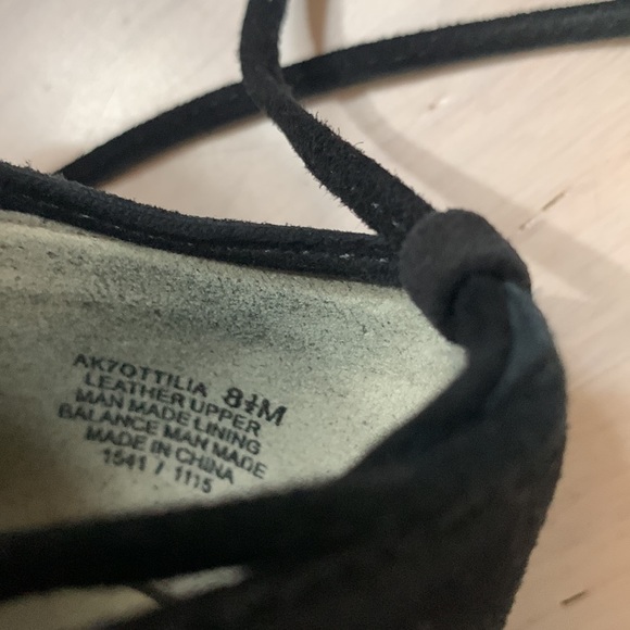 Anne Klein Black Suede lace up flats 8 1/2 - Picture 6 of 6